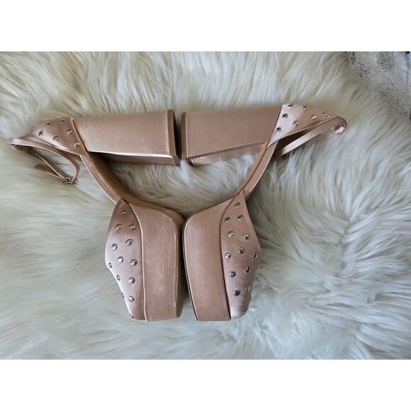 New Anthropologie Silent D Studded Mary Jane Heels - EU 40 - Picture 7 of 7